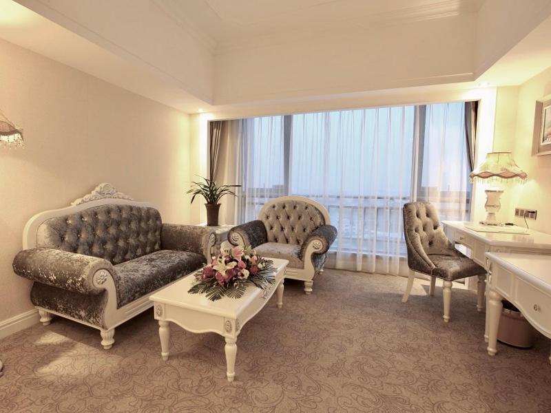 Vienna International Hotel Jieyang People'S Avenue Exteriör bild